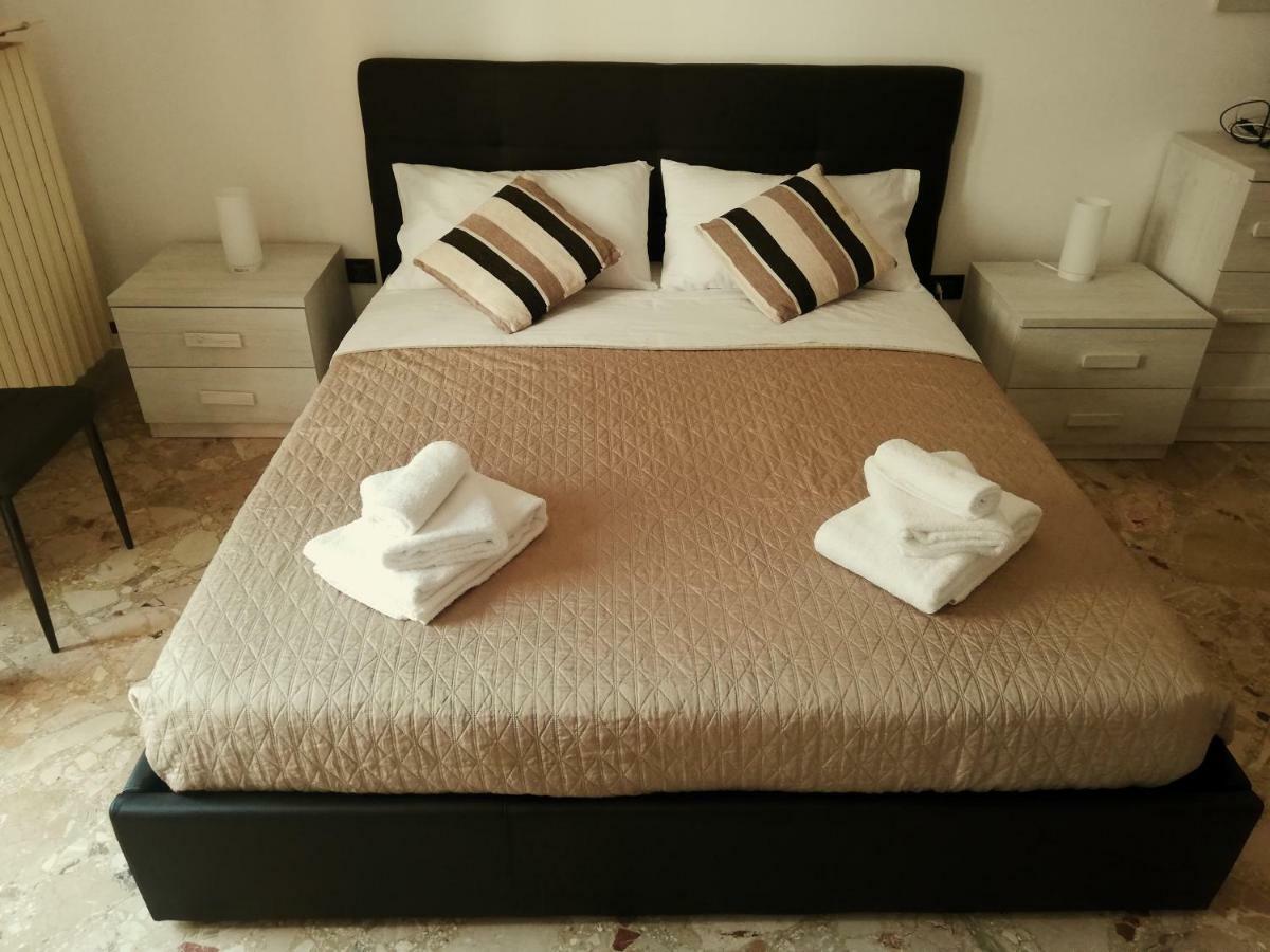 Rosita Rooms Lecce Dış mekan fotoğraf